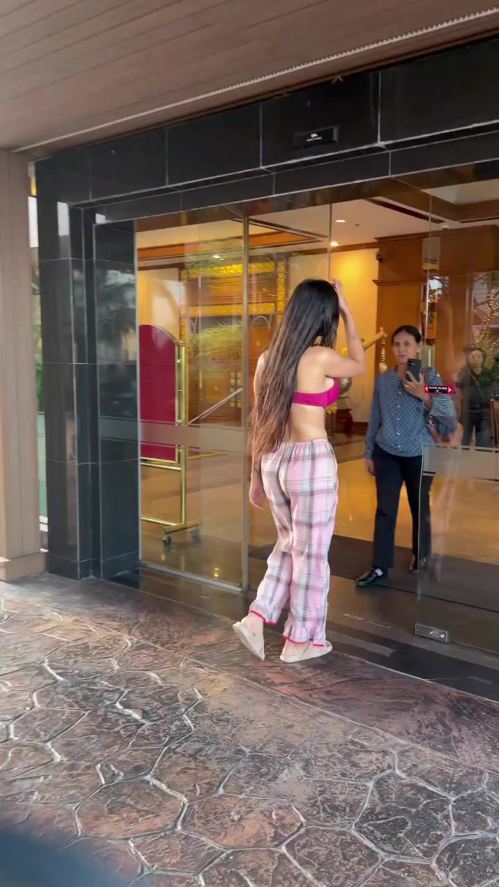 @traveller queen🙏🇳🇵🇦🇪