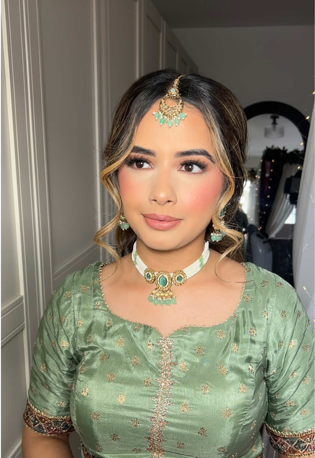 @rabiasglam