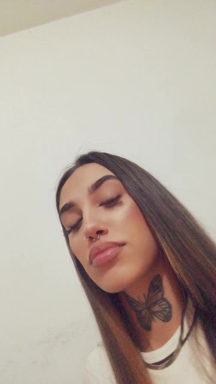 @Tukarol🧛🏻♀️