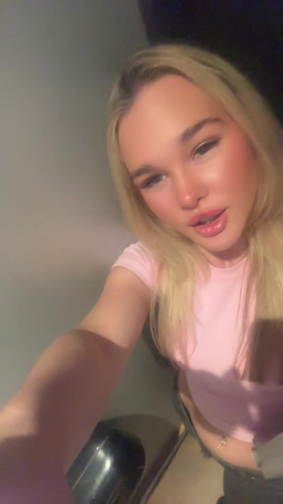 @elzz