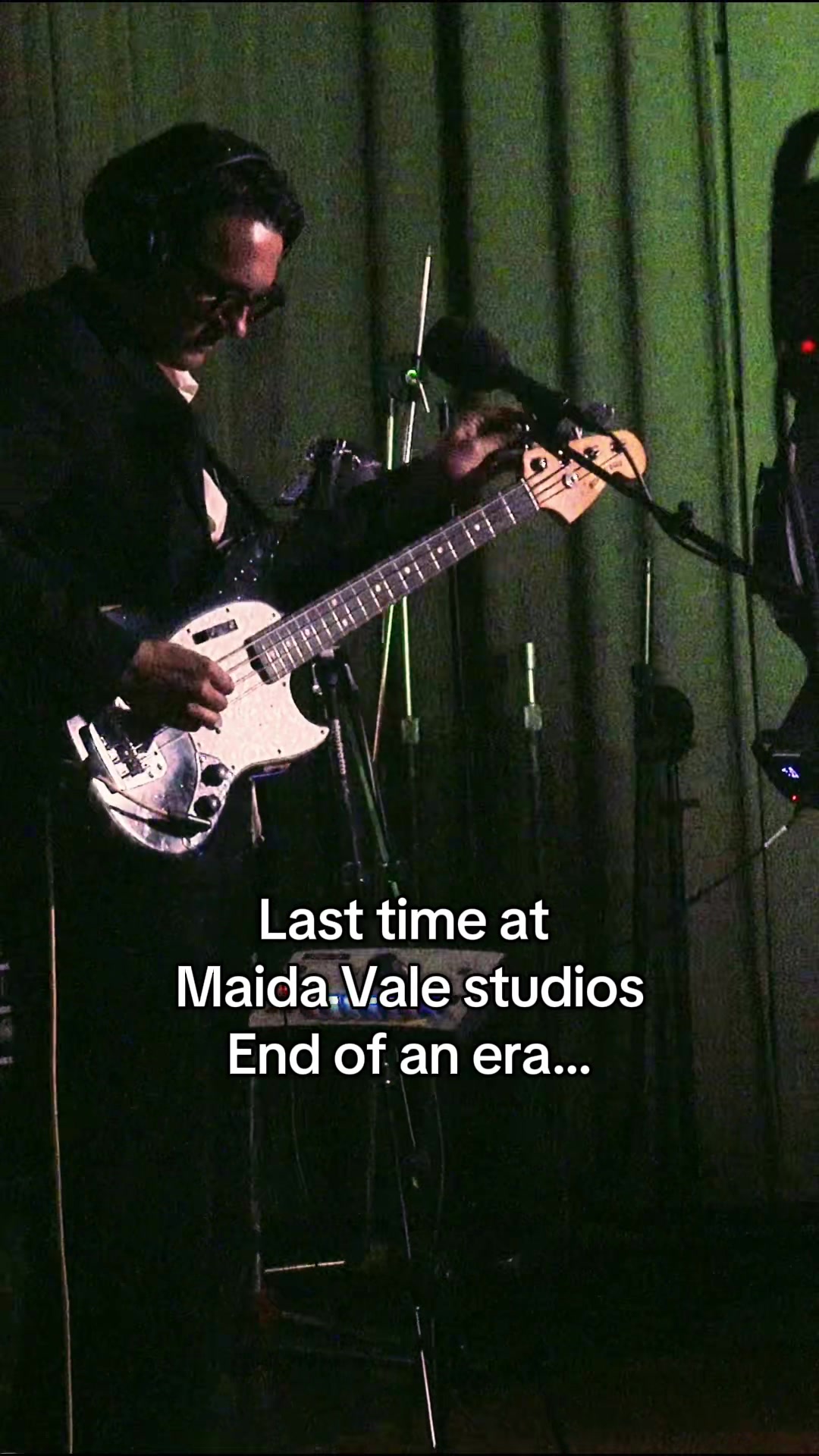 @Yard Act
