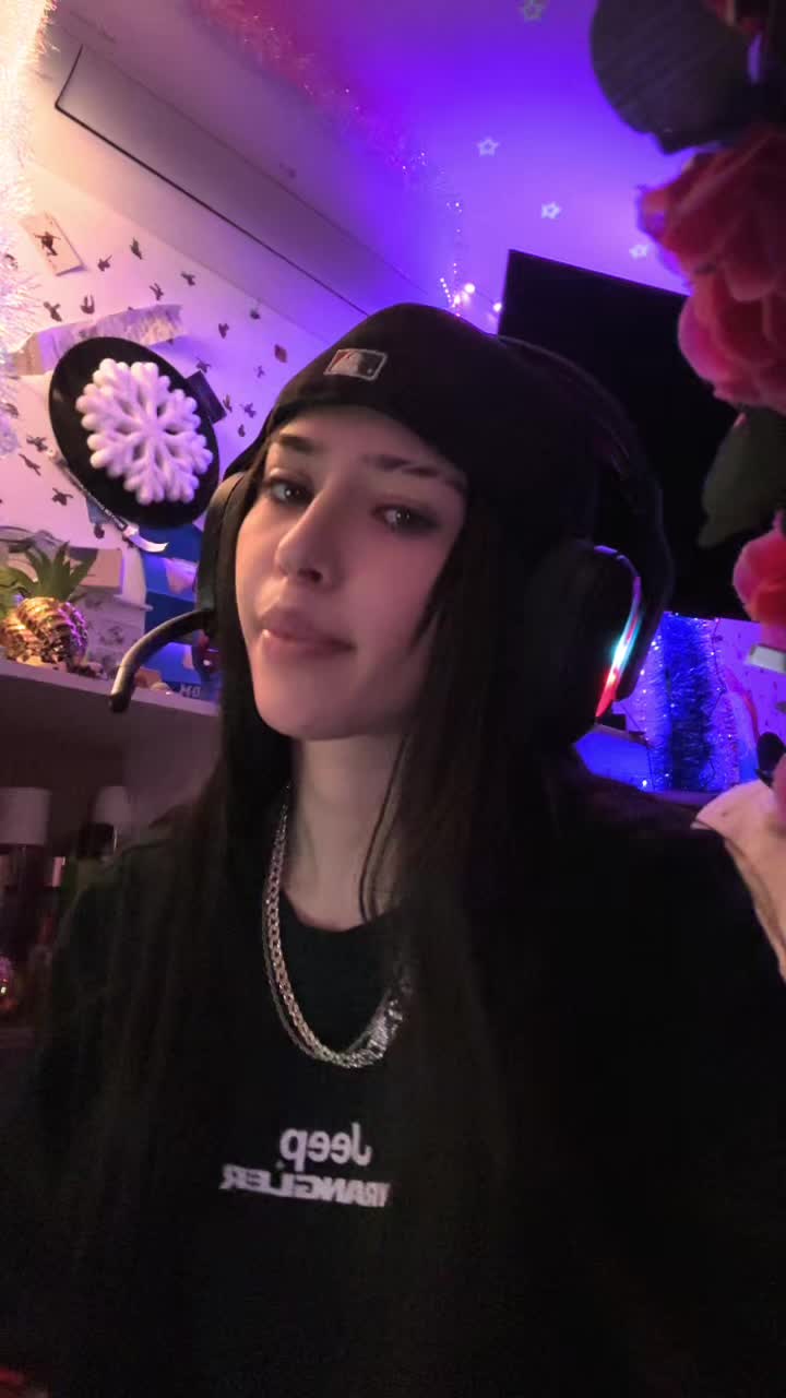 @๐.