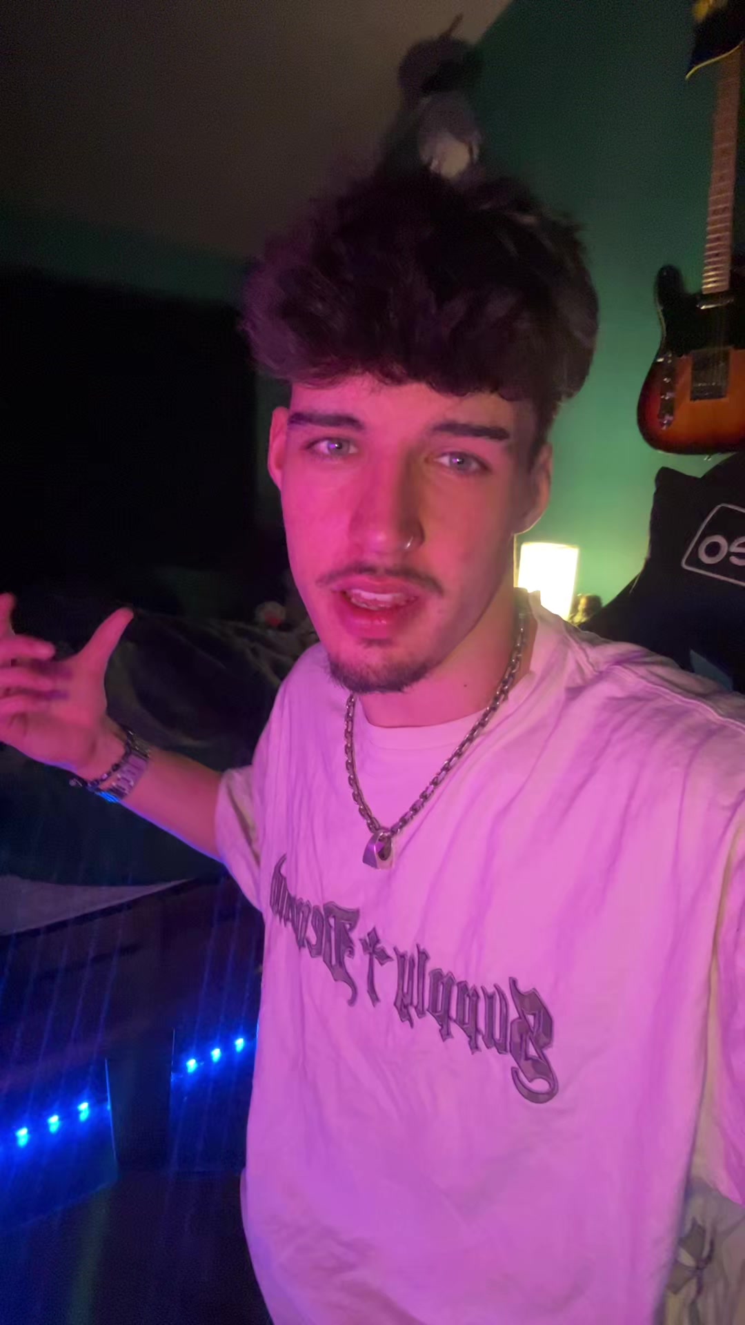 @haydenlewsley