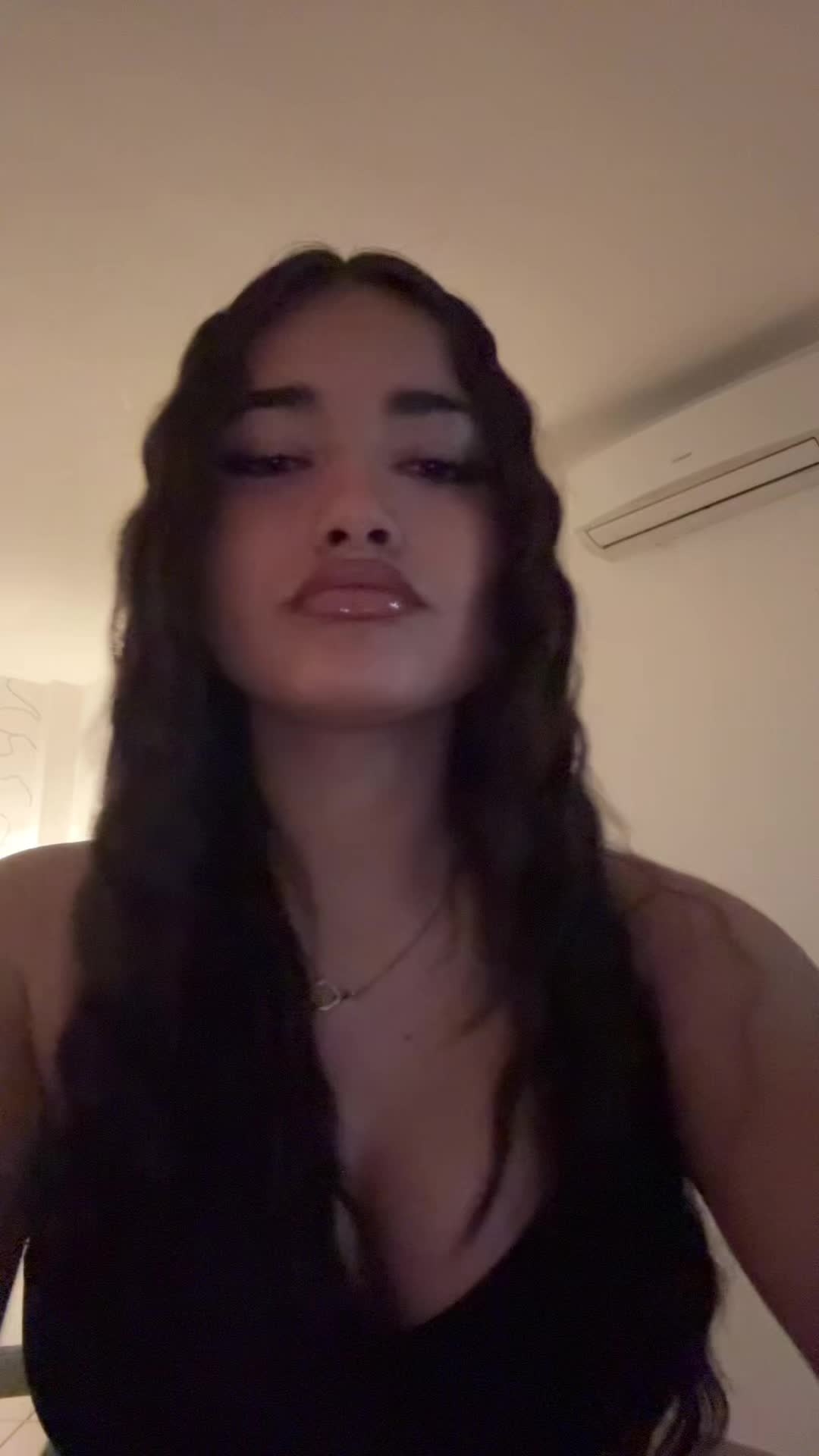 @𝒻𝓁𝒶🌟