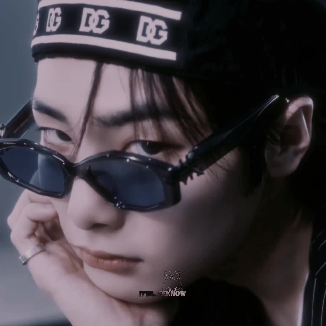 @ₘᵢₙₕₒ'ₛwᵢfₑ