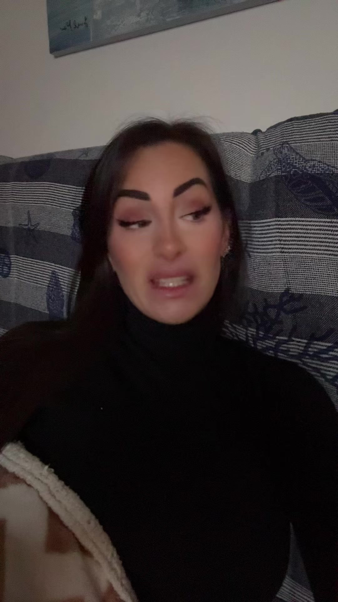 @Mokina