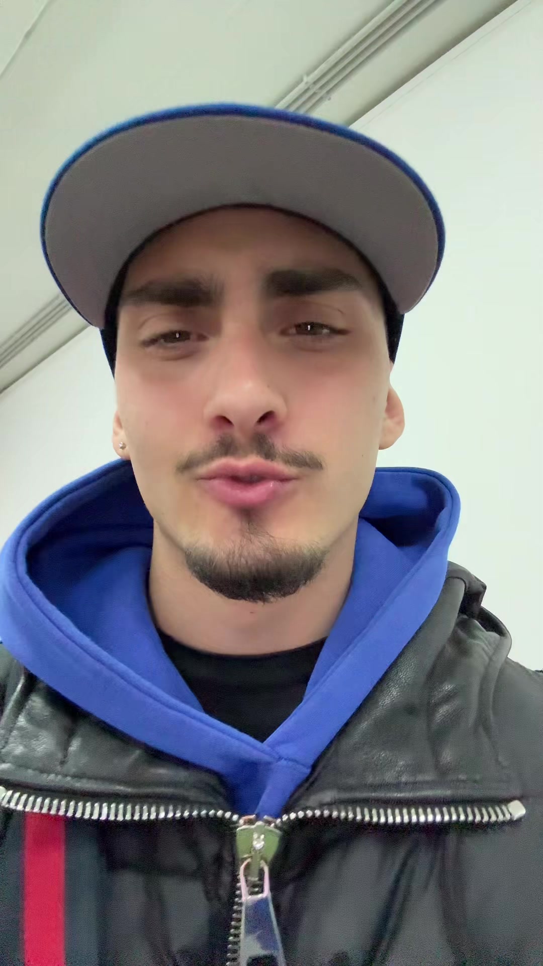@pakomanna