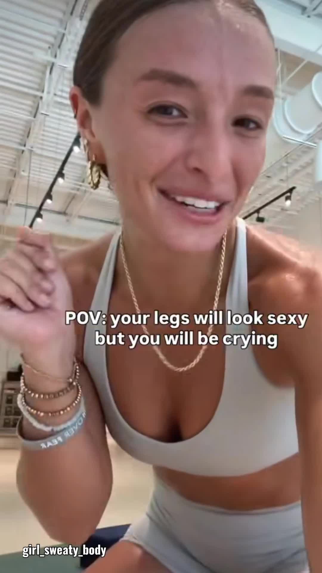@girl_sweaty_body