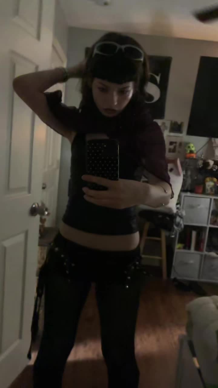 @🦇🐞🩰