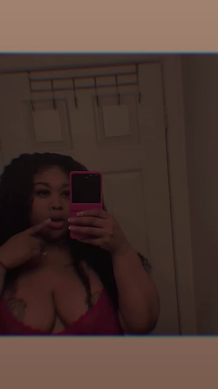 @Maxiedoll