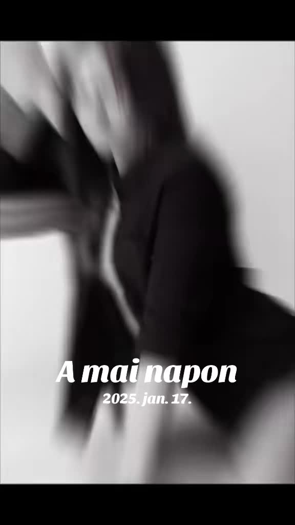 @Vivien Kulcs&aacute;r