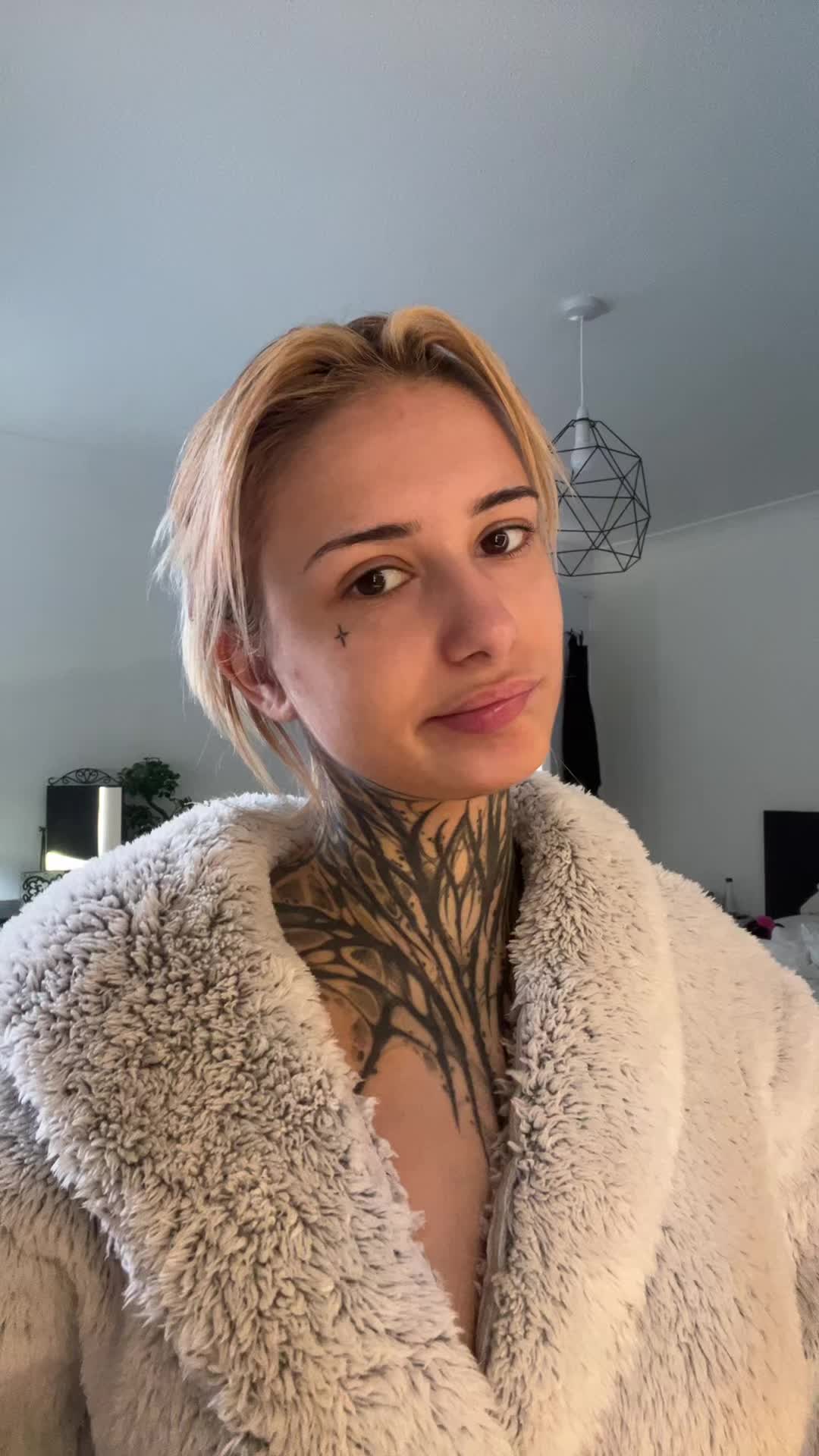 @A.milii3