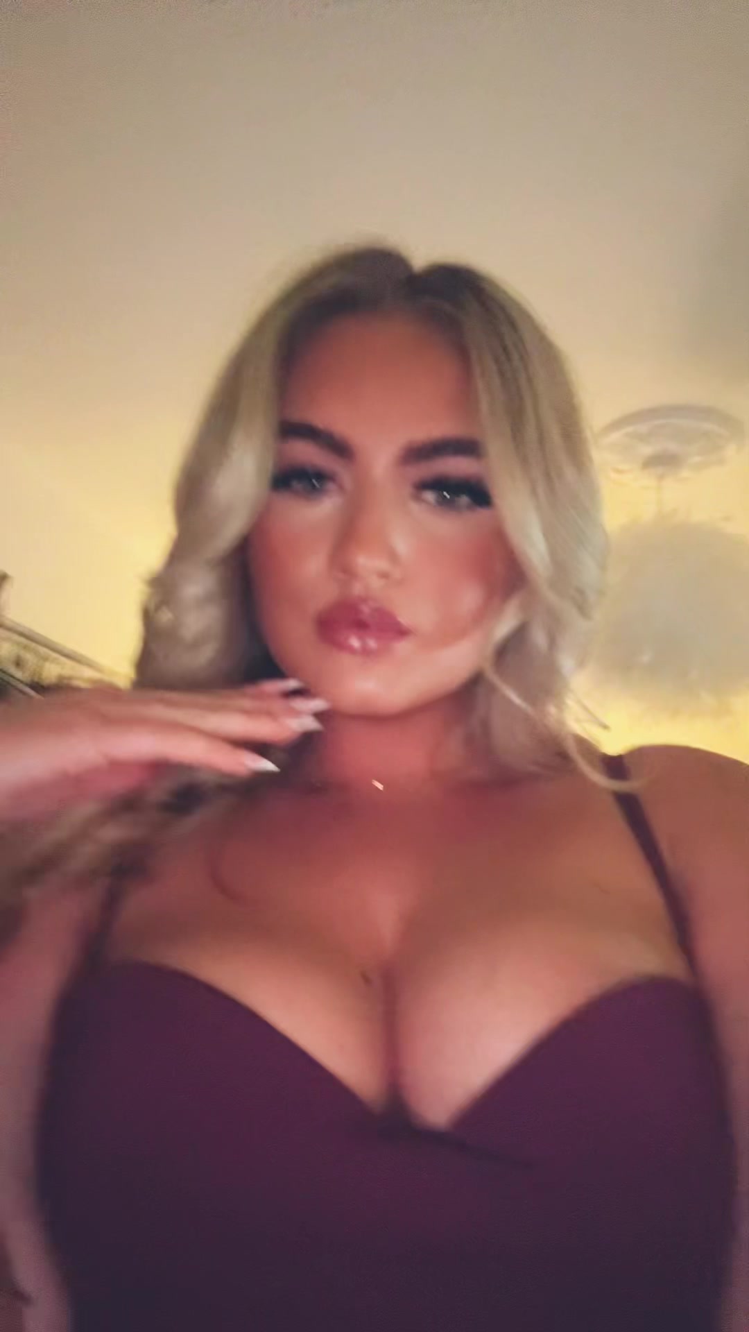 @caitlin-elsie