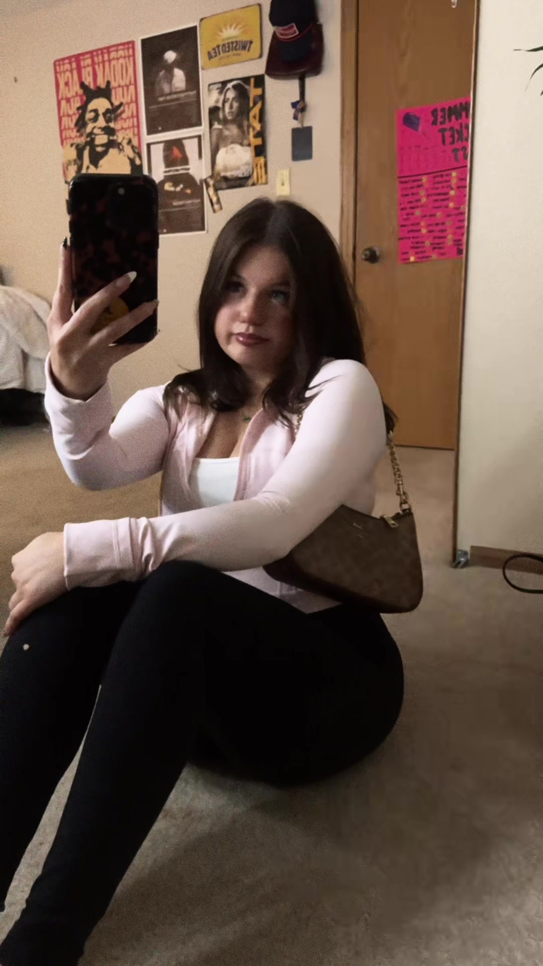 @ella