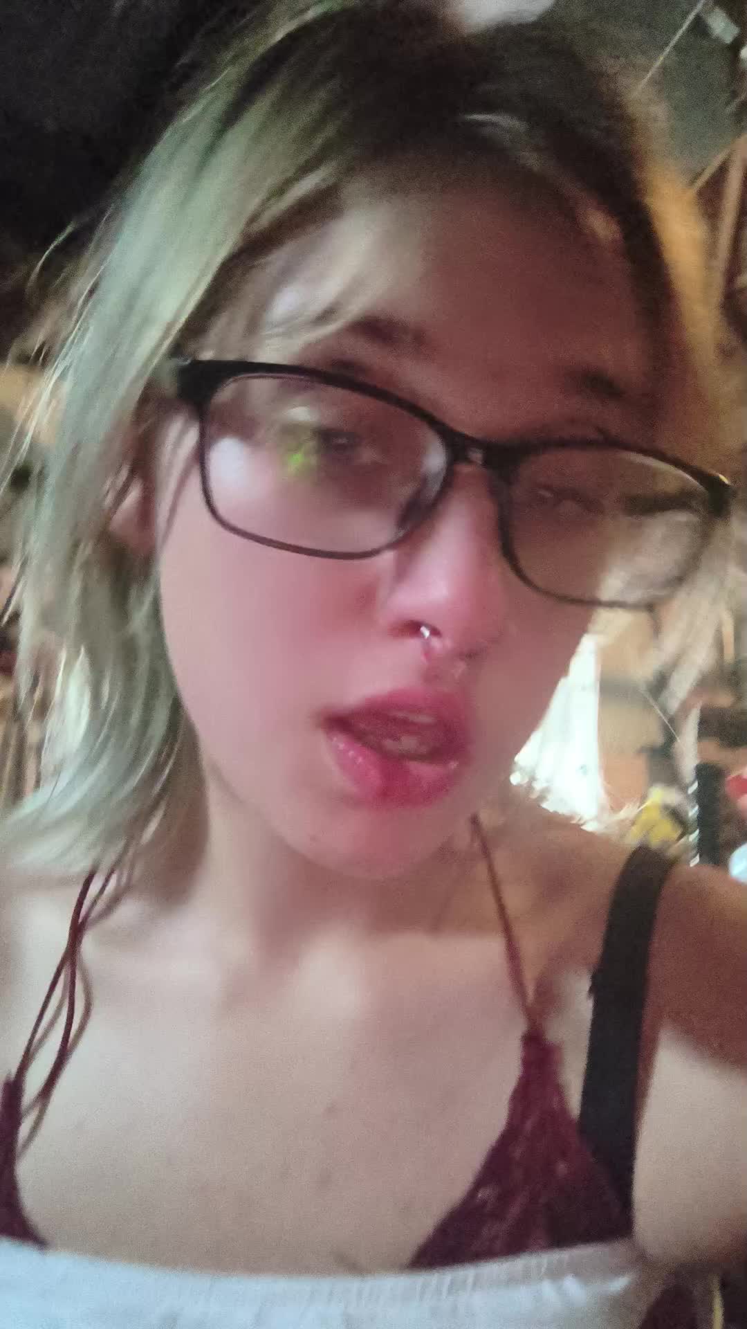 @cringekidwithaglowup