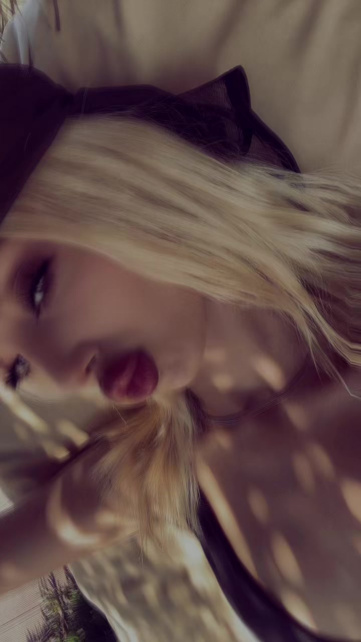 @hell._.ix