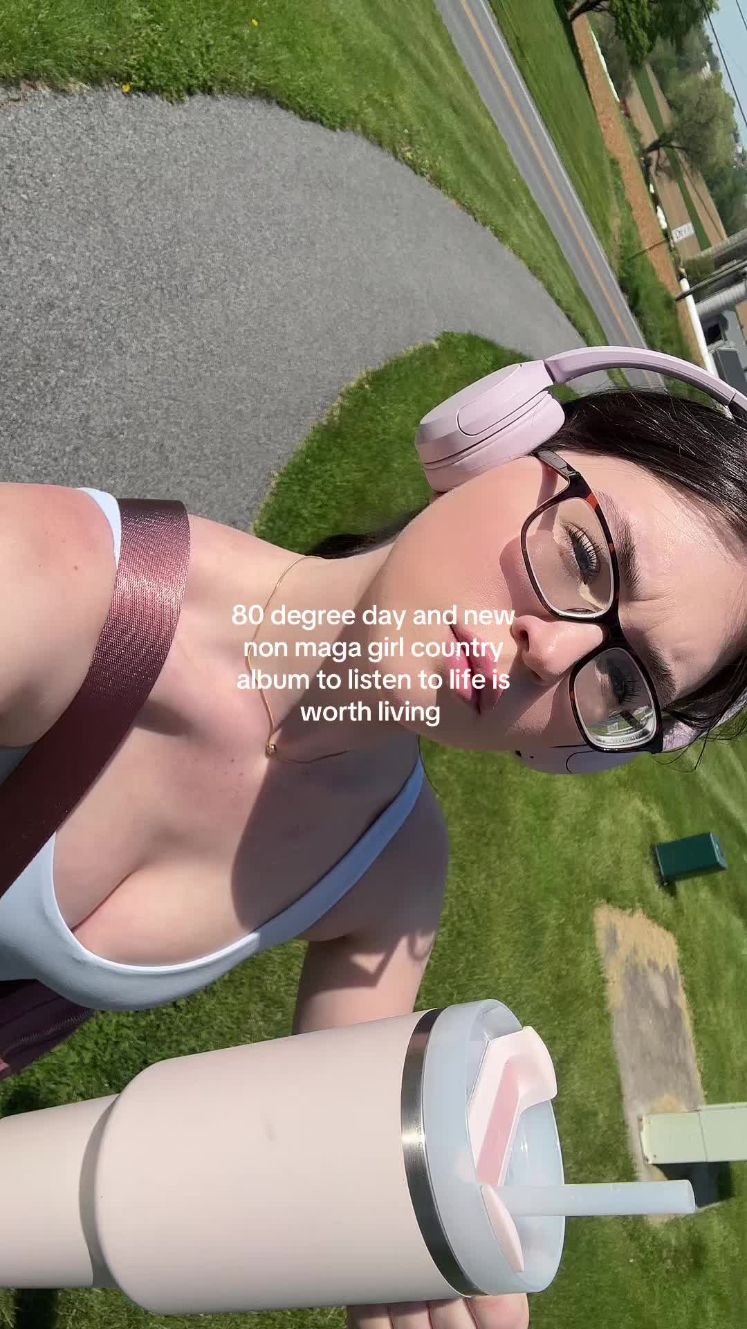 @hopeelise