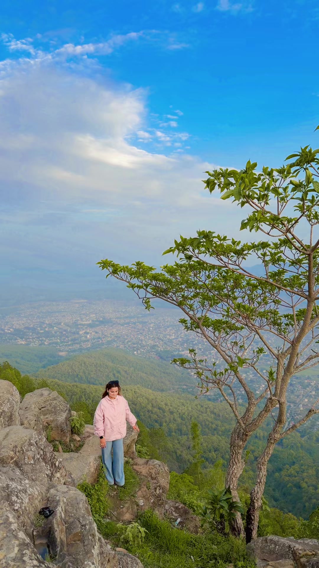@Shandya Regmi🦚✨