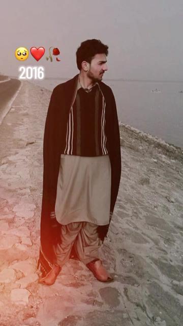 @ᗰᗩᘔᕼᗩᖇ