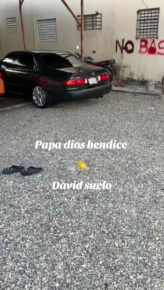 @El Pollito