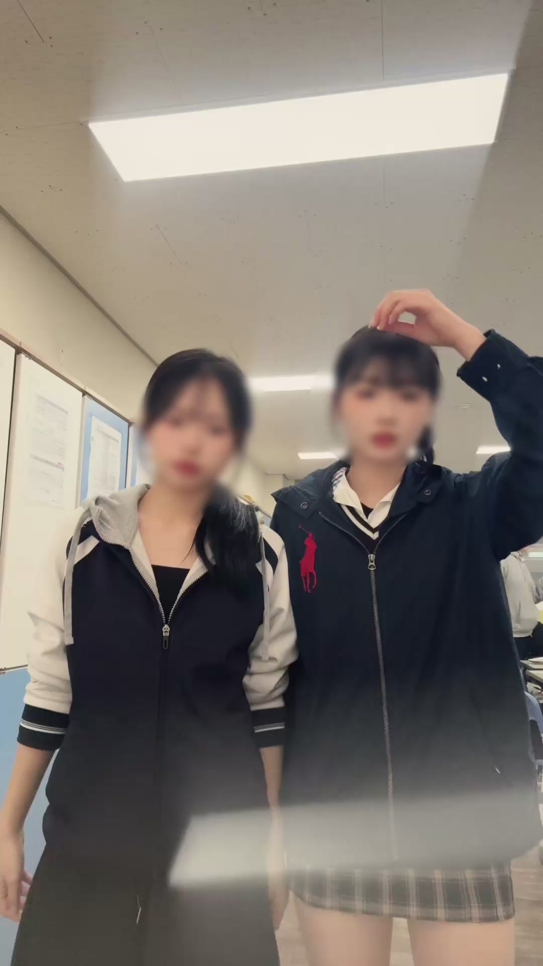 @은