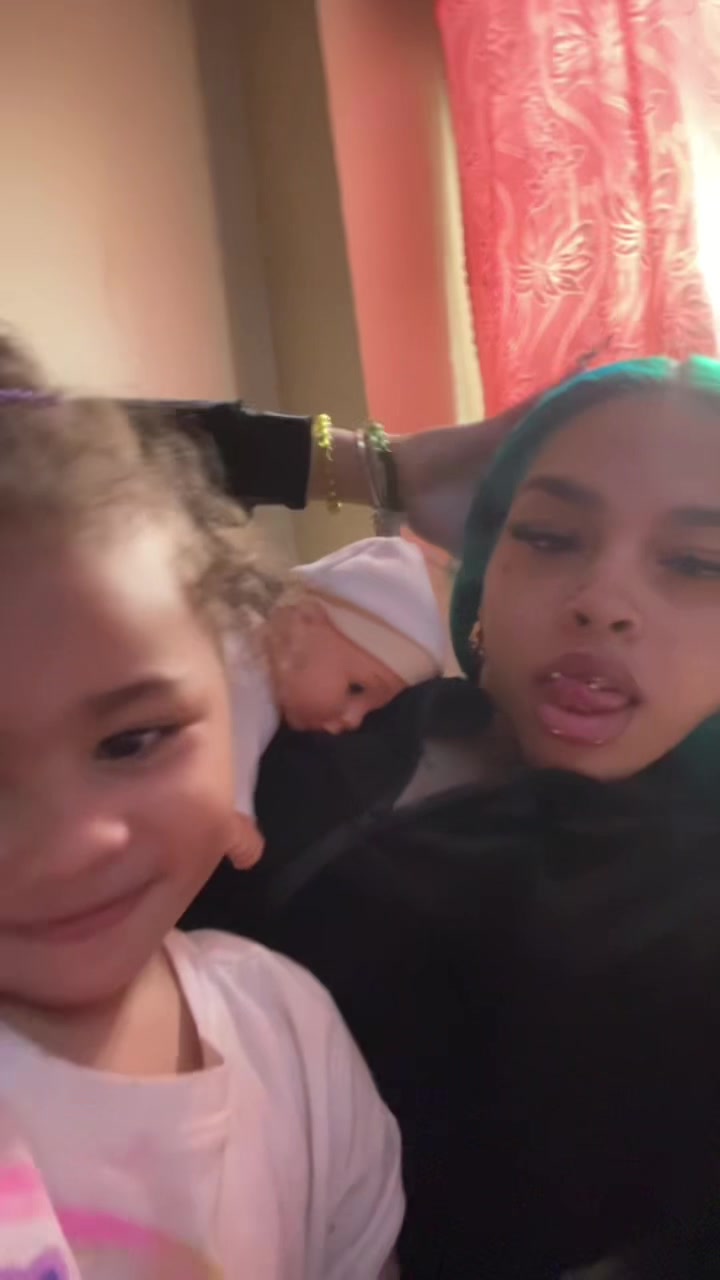 @nana