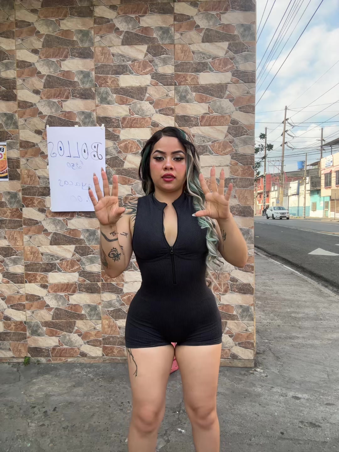 @Lacoloradatatuada🎈