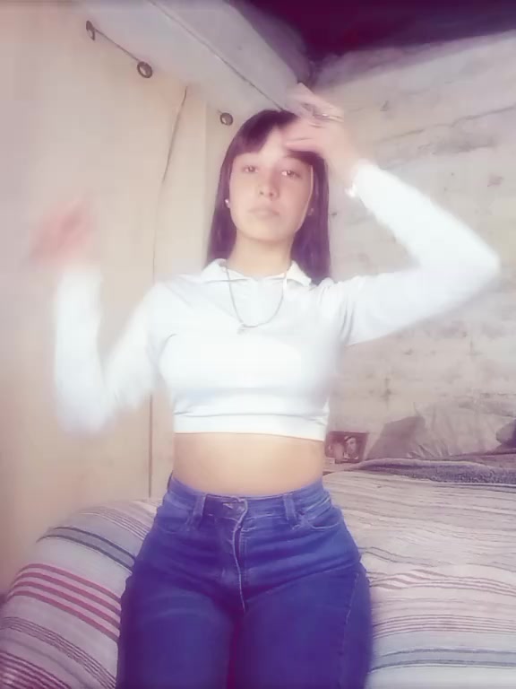 @julii💯