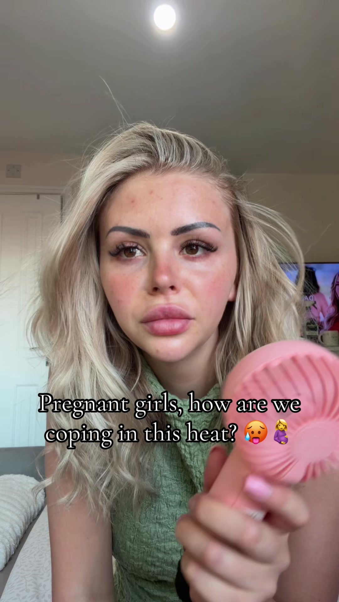@MollyMaySmith