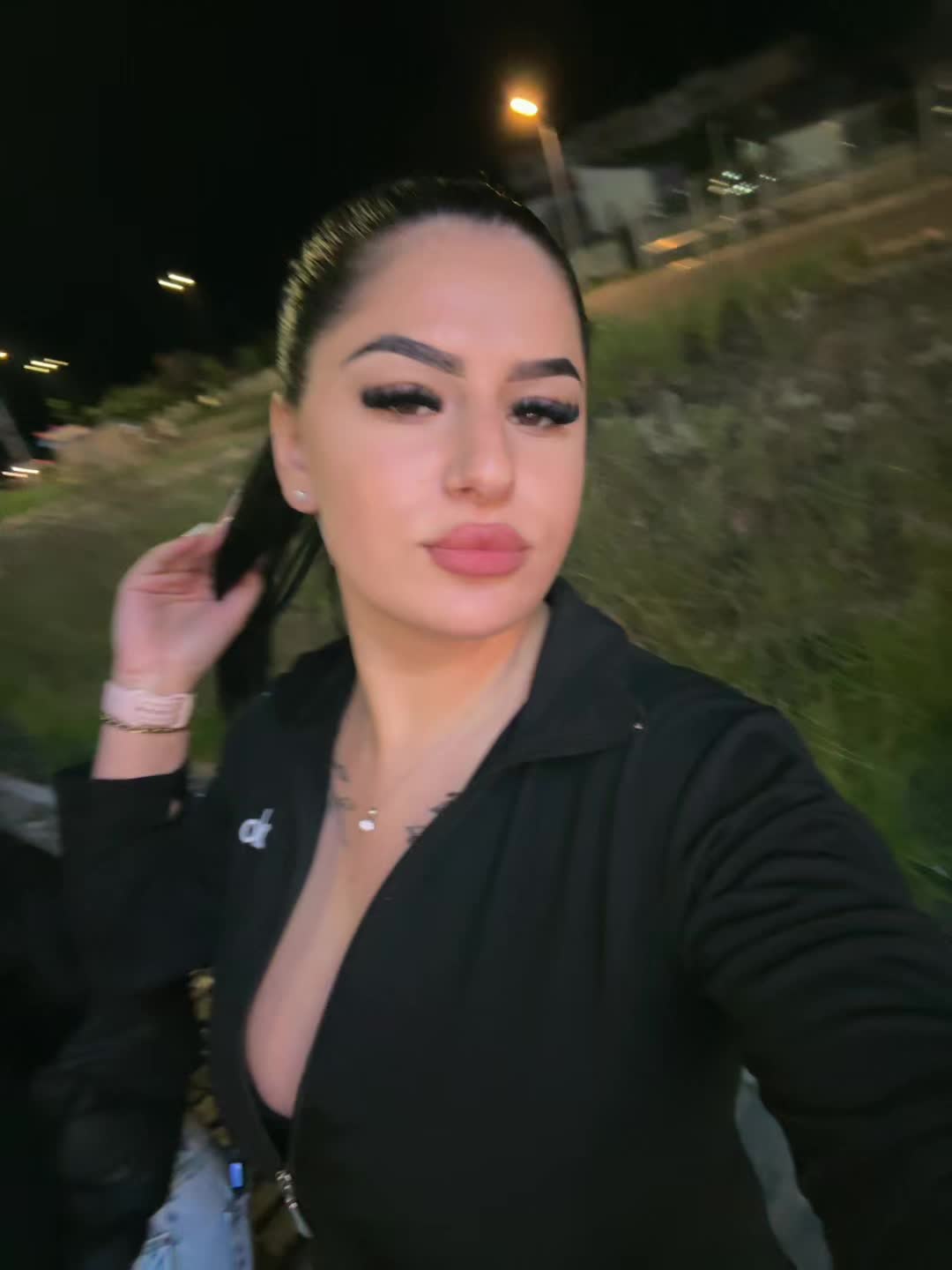 @Andrée