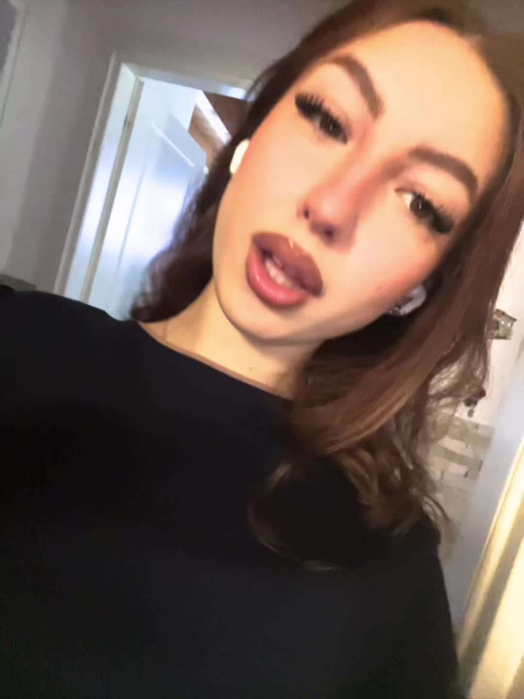 @rebeee🍓