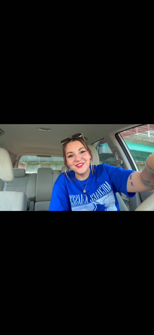 @itsjustmechelsie