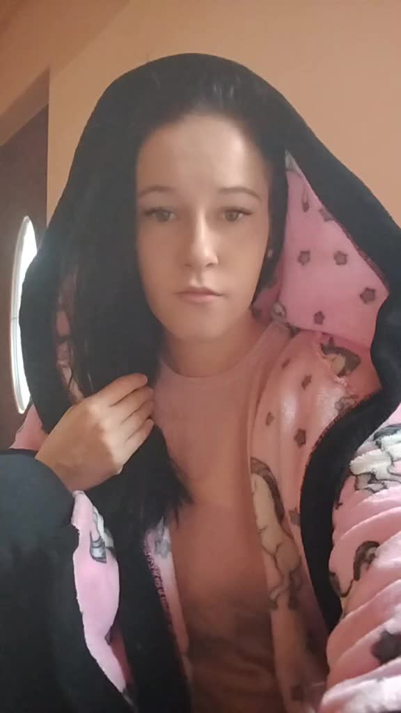 @Zsanett.777.