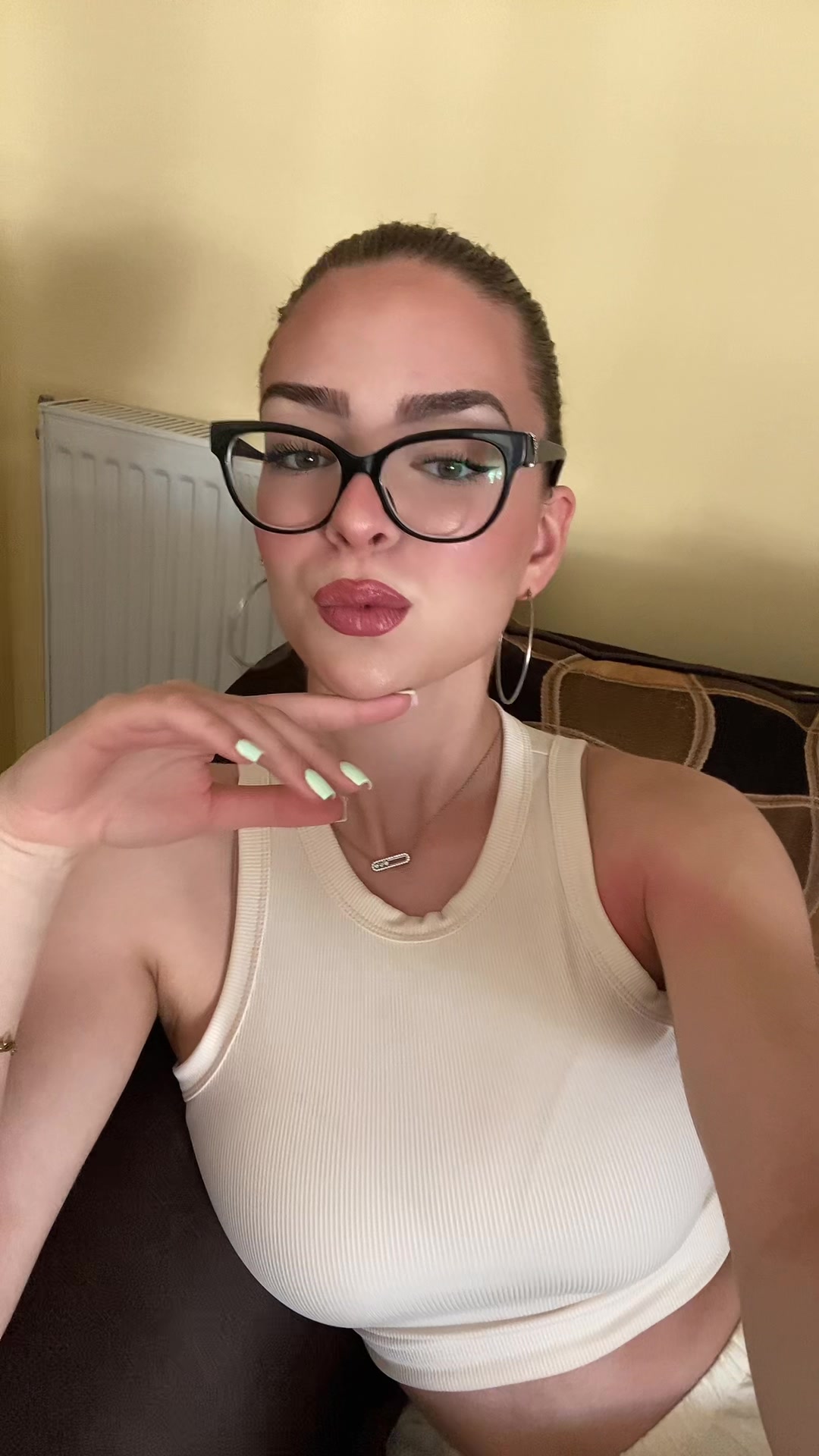 @𝐸𝑙𝑒𝑛𝑖𝑖𝑖🌹