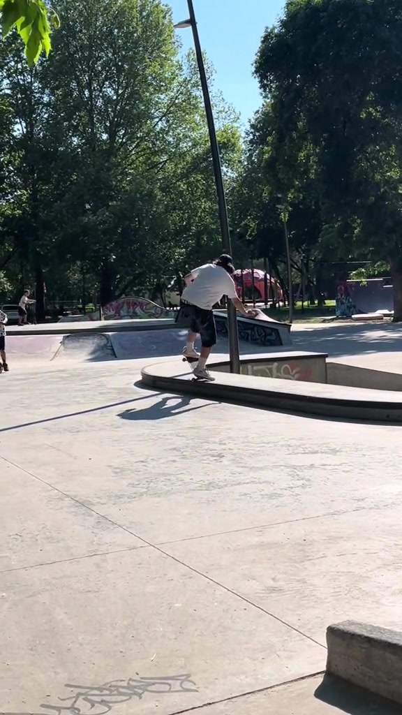 @тгк: LILSKATE