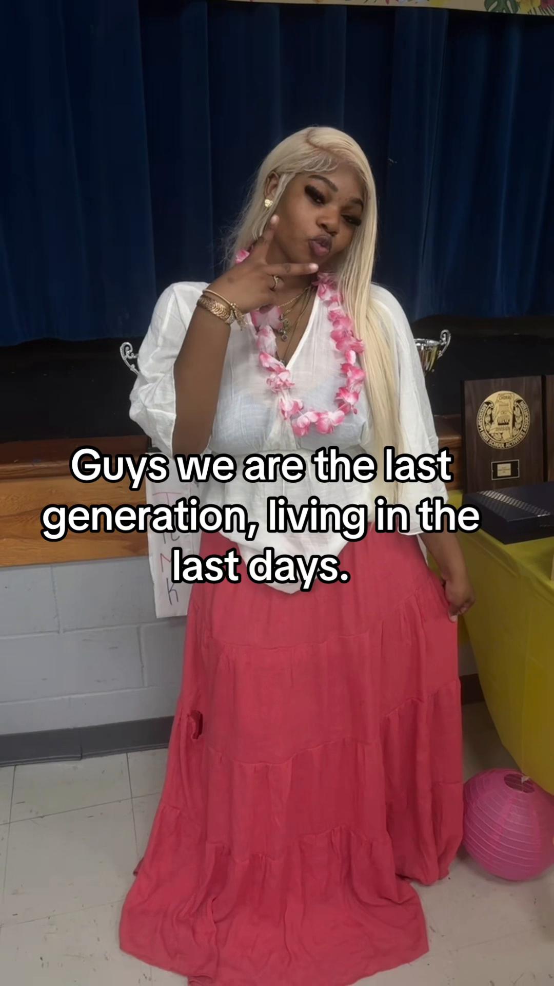 @Theerealgoldengirlyyy