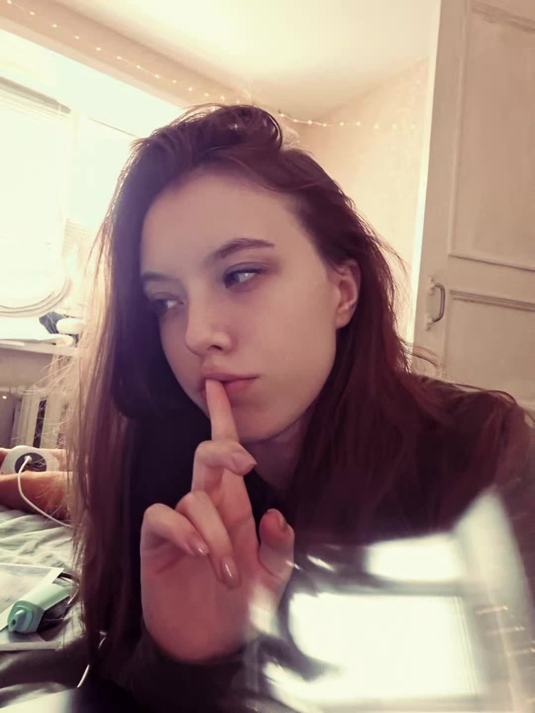 @Софочка♏️