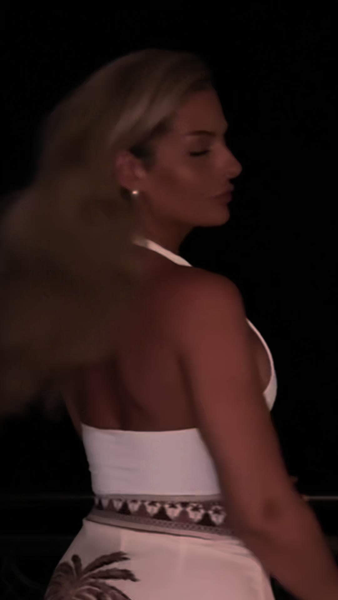 @adoraa.sa