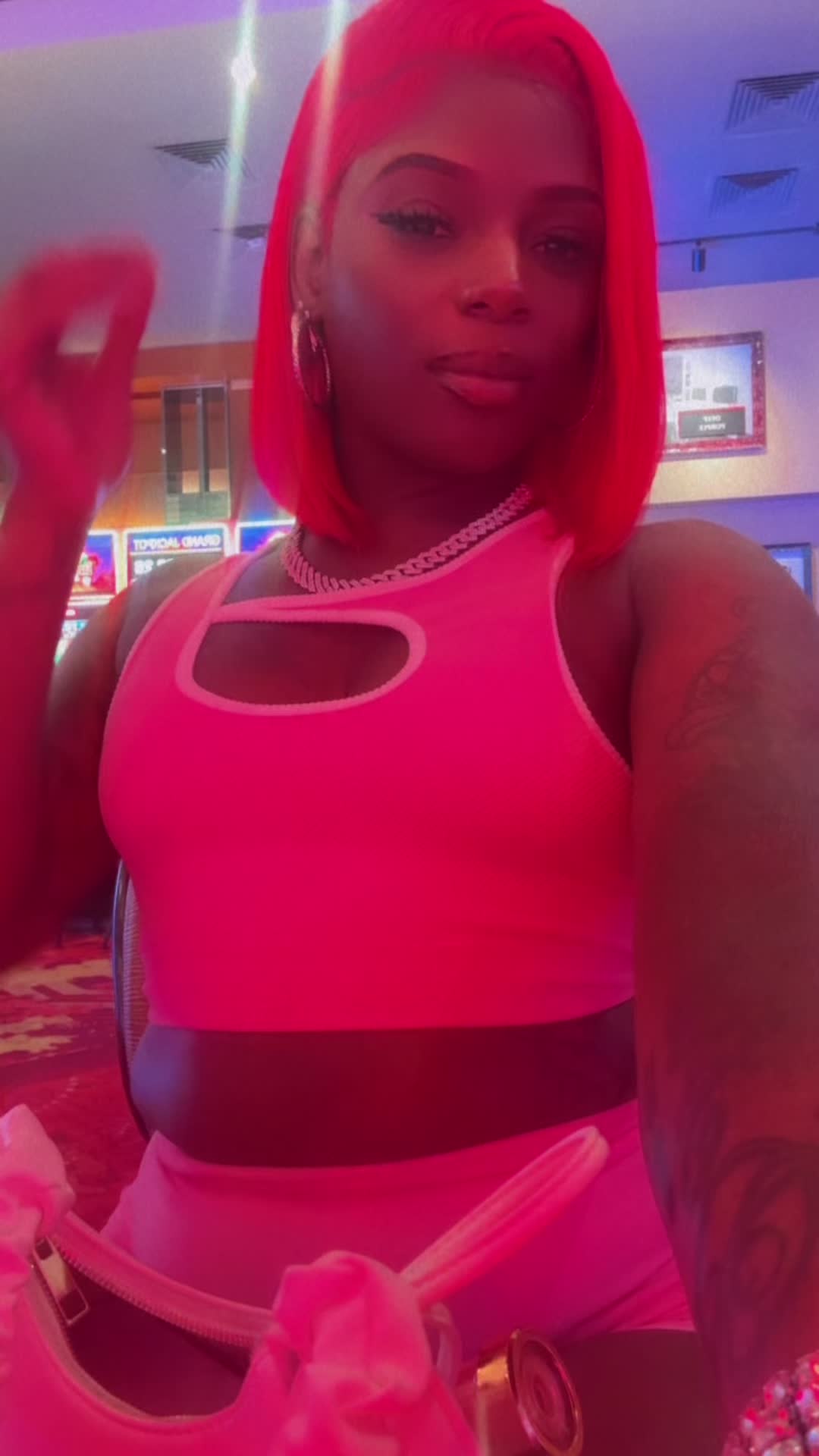 @Lickmy_chocolate28