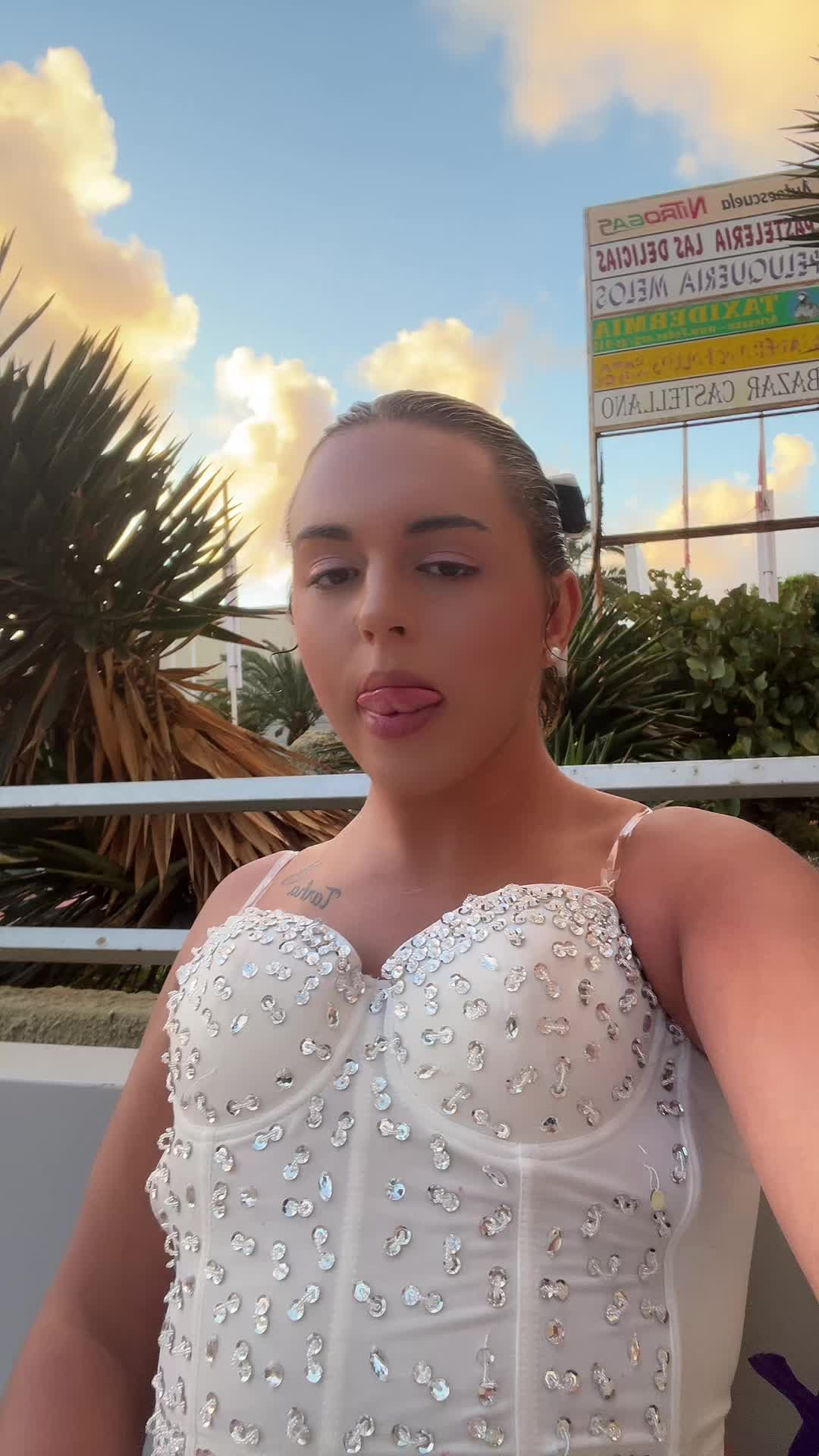 @𝐋𝐮𝐜𝐢𝐚 𝐏𝐚𝐝𝐢𝐥𝐥𝐚