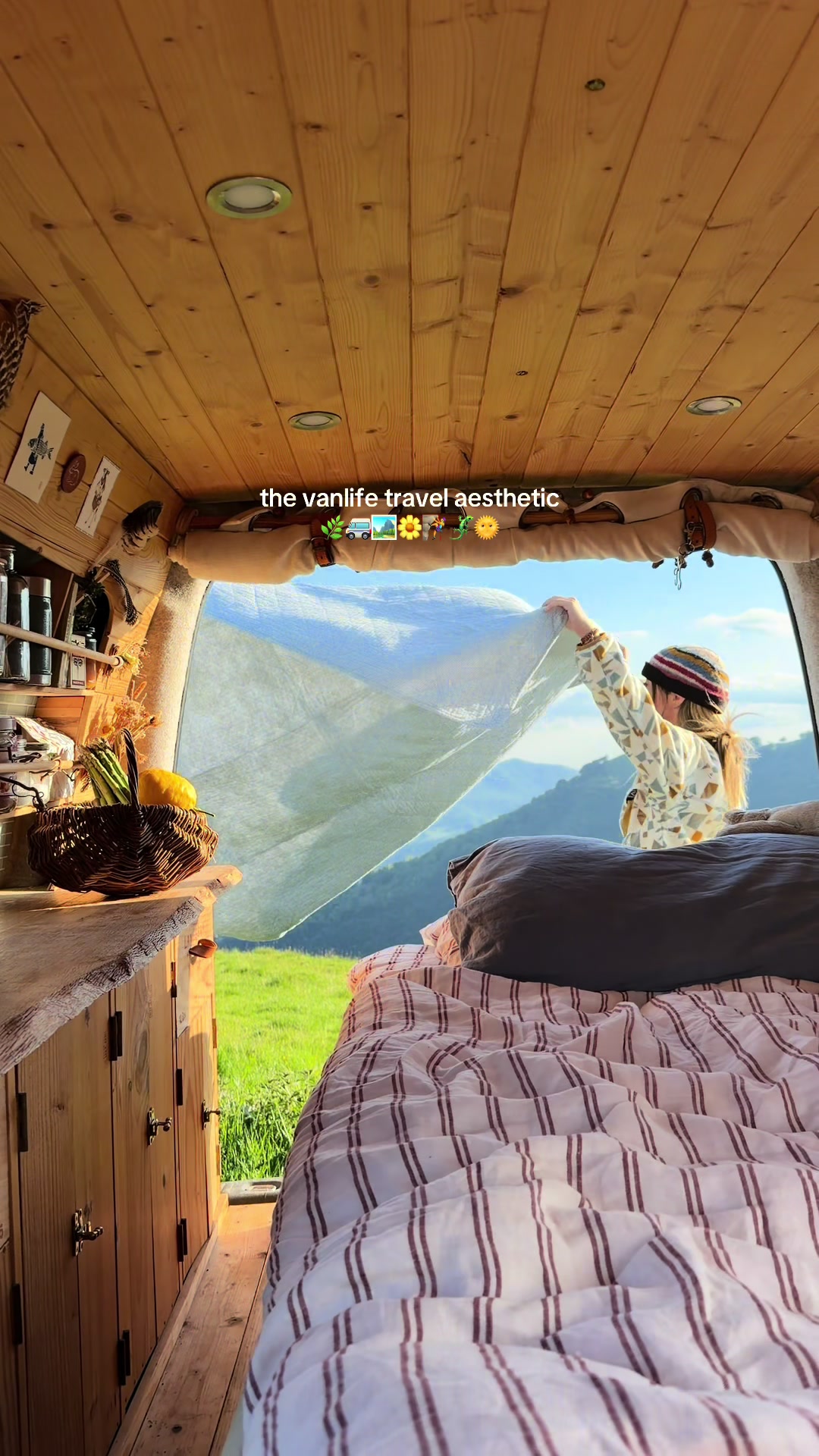 @Alice + Remi the van
