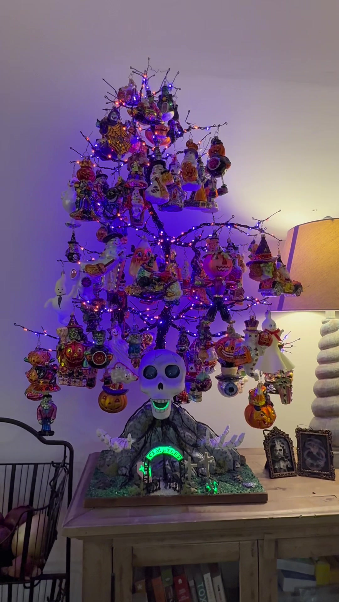 @Ornament queen