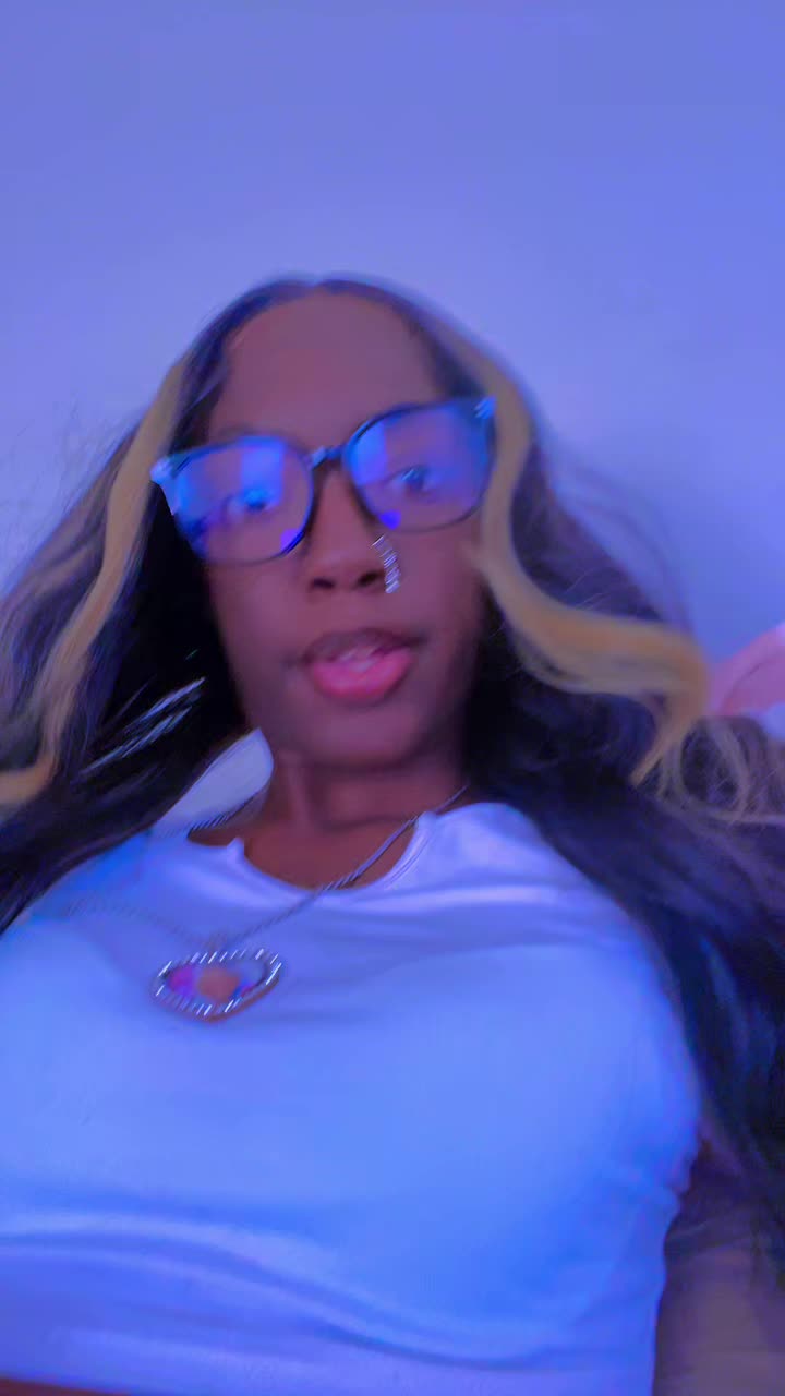 @breashiana