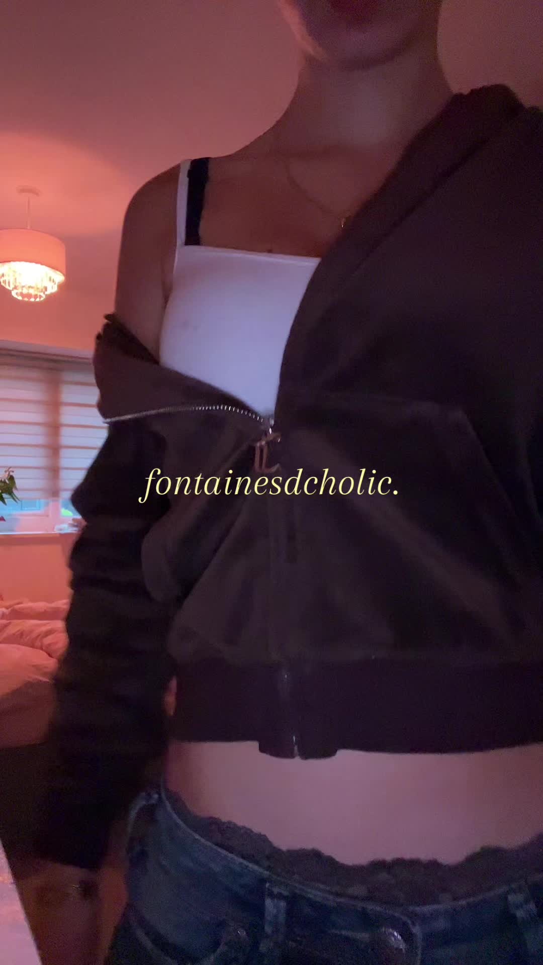 @🦦