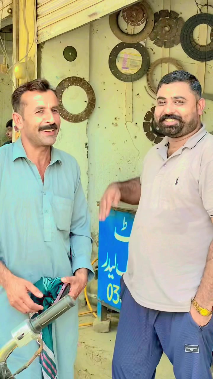 @M akram shikari