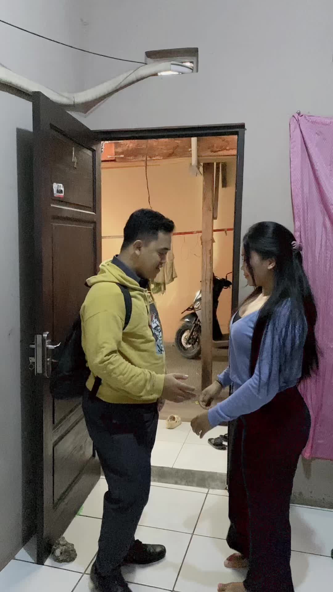 @Estervania03
