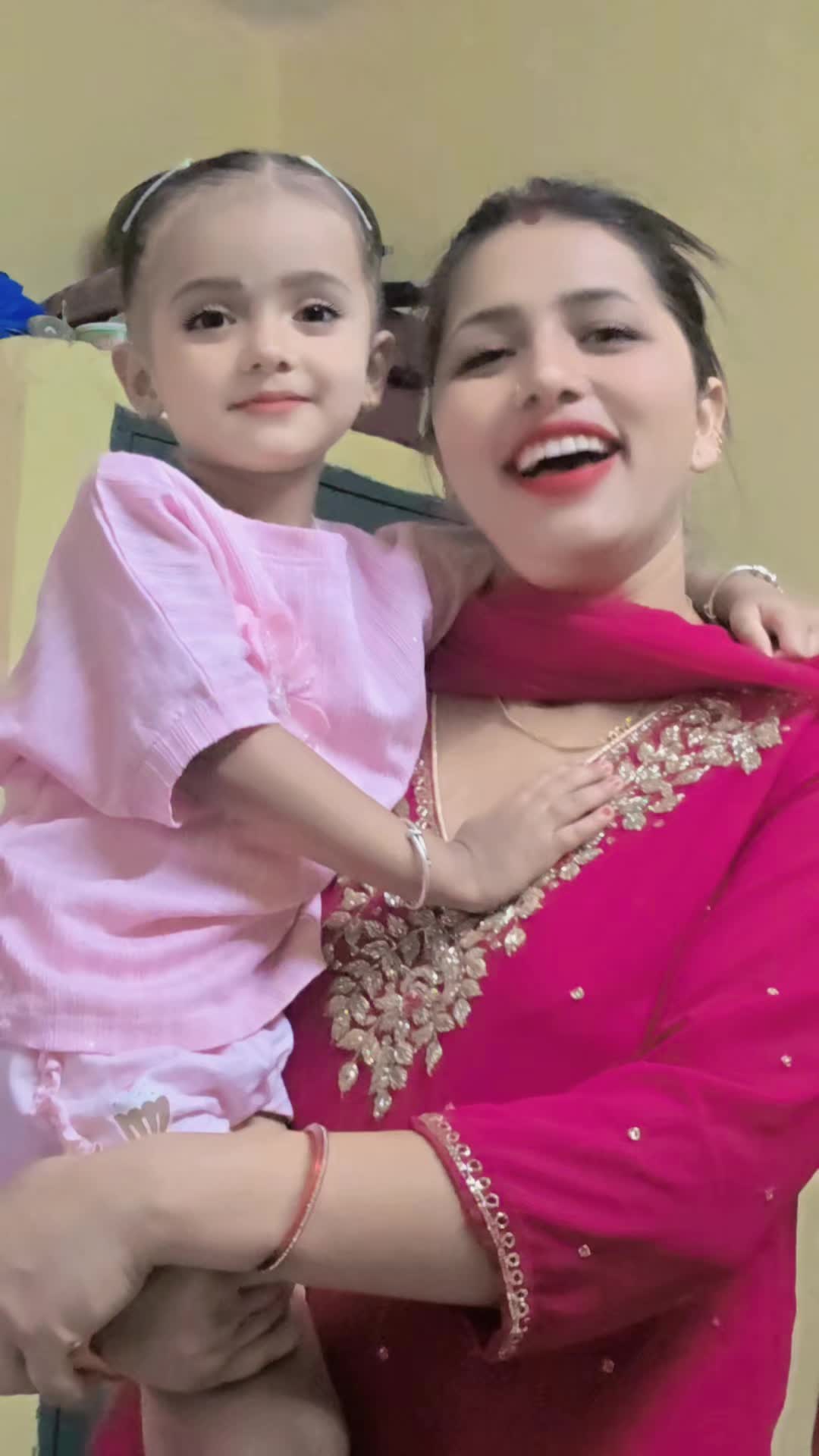 @janu dhanu👨&zwj;❤️&zwj;👨👨&zwj;❤️&zwj;👨👩&zwj;❤