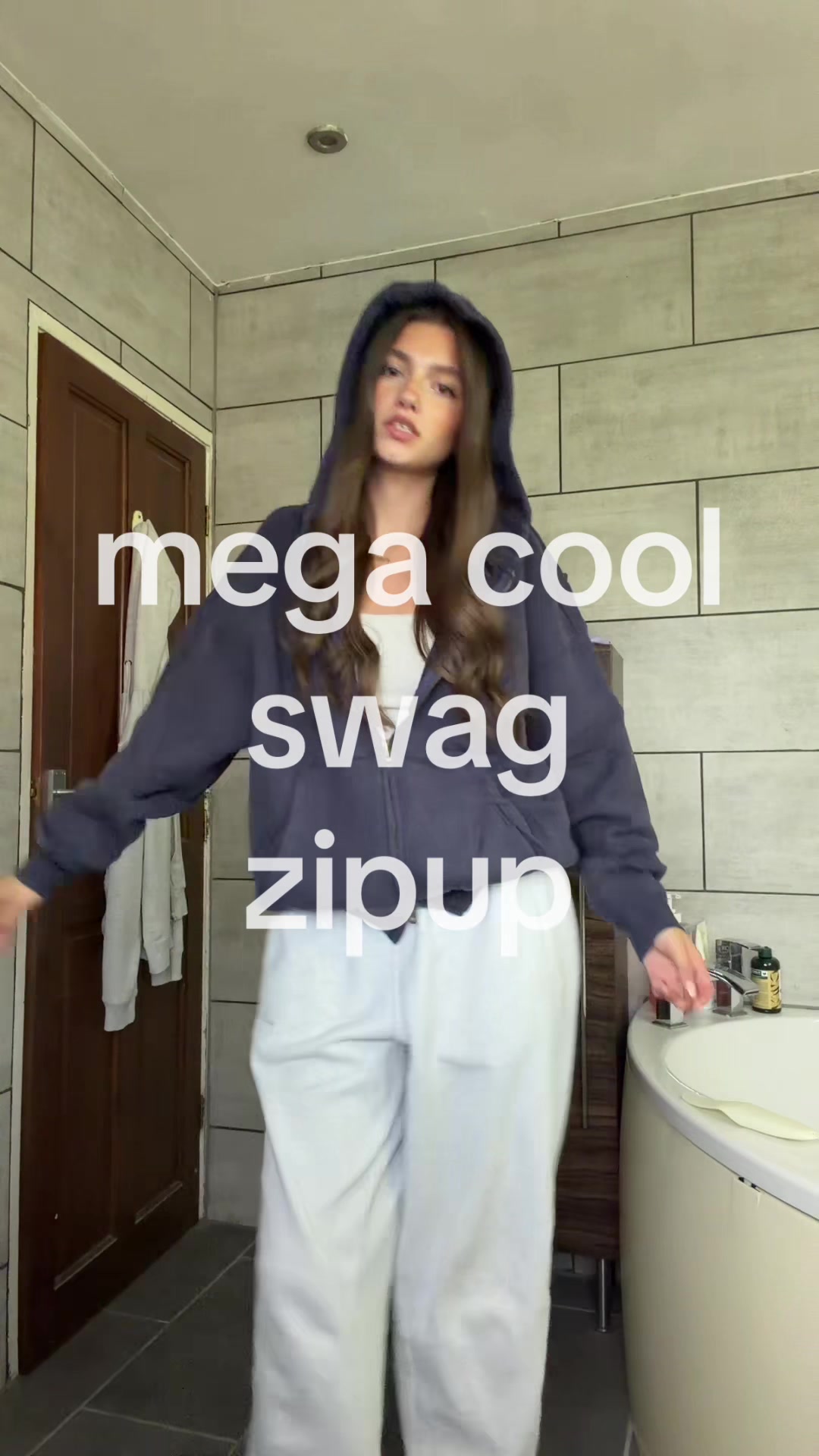 @notmariola