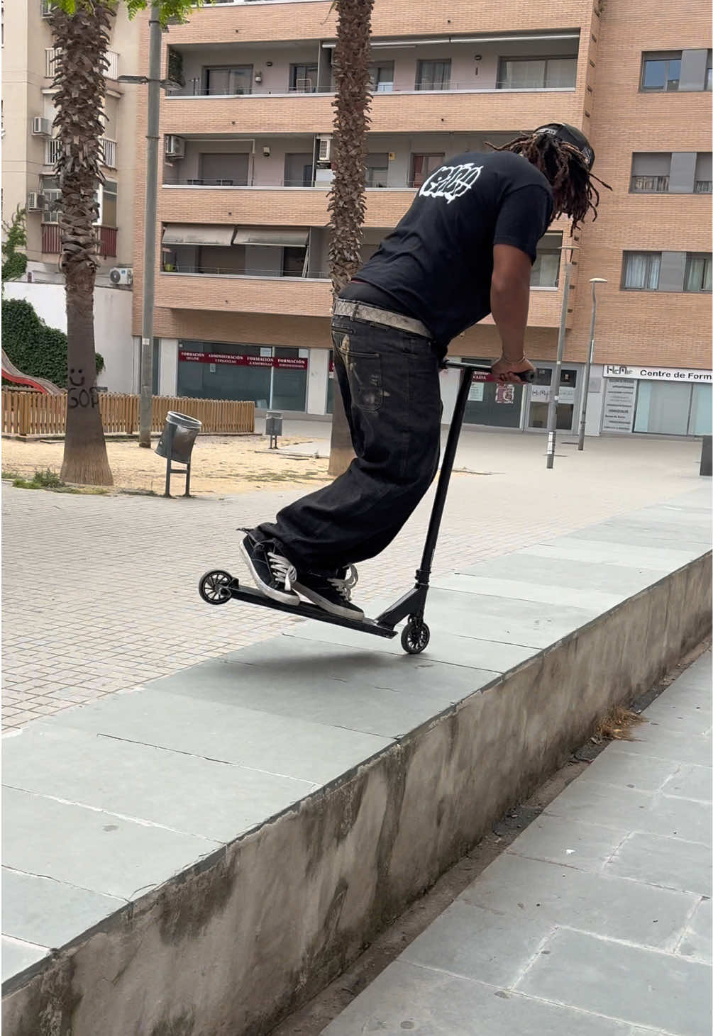 @Sanscoot Ⓜ️