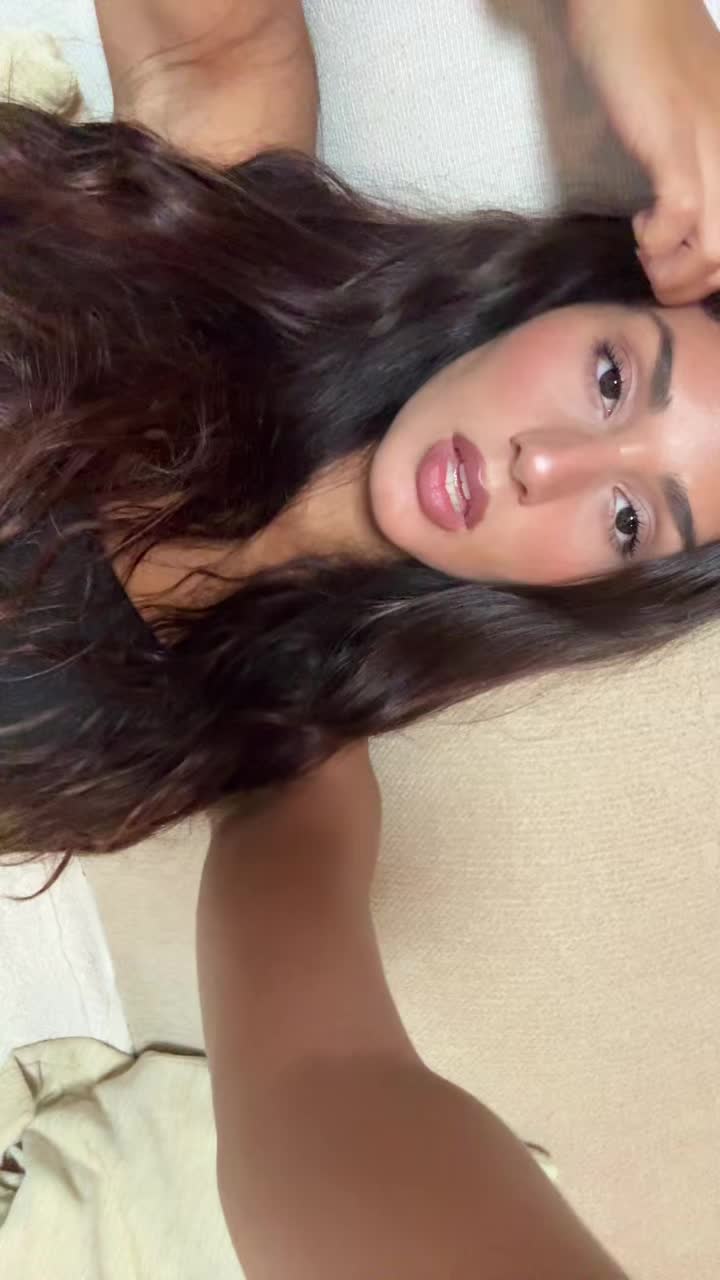 @Luc&iacute;a Nicol&aacute;s